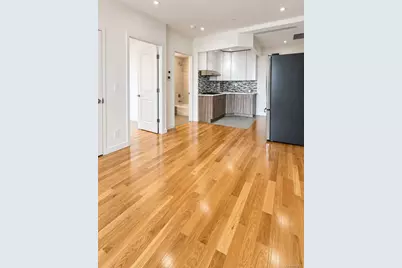4223 Parsons Boulevard #2D, Flushing, NY 11355 - Photo 3