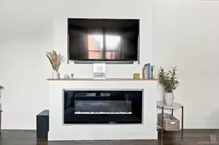 88-09 Northern Blvd, Jackson Heights, NY 11372 - Photo 5