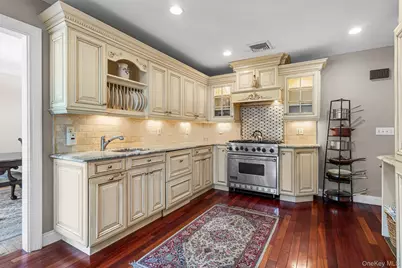 27 Willoughby Path, East Northport, NY 11731 - Photo 23