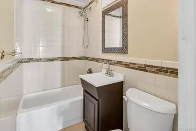 8 Rockne Street, Huntington, NY 11743 - Photo 11