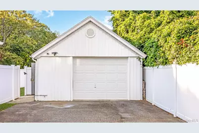 56 Orchard Road, Patchogue, NY 11772 - Photo 17