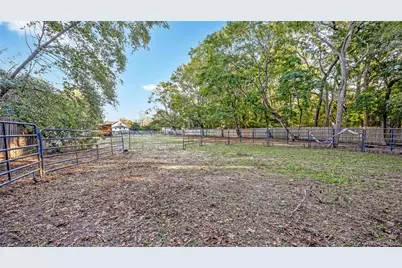 56 Orchard Road, Patchogue, NY 11772 - Photo 31