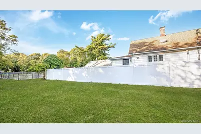 56 Orchard Road, Patchogue, NY 11772 - Photo 35