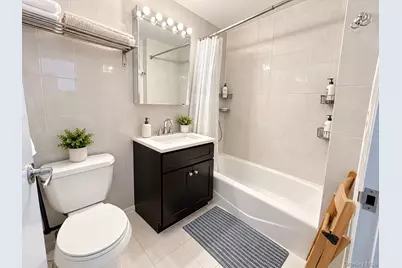 7836 46th Avenue #3D, Elmhurst, NY 11373 - Photo 3