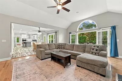 23 Moss Creek Lane, Patchogue, NY 11772 - Photo 9