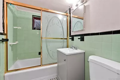 10408 103rd Avenue, Ozone Park, NY 11417 - Photo 15