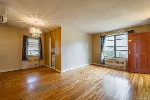 196-16 67th Ave, Fresh Meadows, NY 11365 - Photo 13