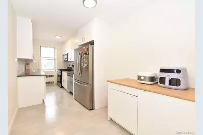 64-11 99 Street #418, Rego Park, NY 11374 - Photo 5