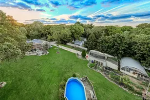 53 S Coleman Rd, Centereach, NY 11720 - Photo 43