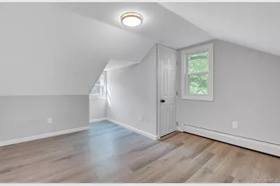 1801 Stein Drive, Bay Shore, NY 11706 - Photo 19