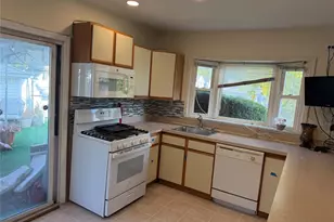 217-01 91st Ave, Queens Village, NY 11428 - Photo 5