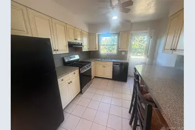 325 Glenbrook Avenue #2, Yonkers, NY 10705 - Photo 3