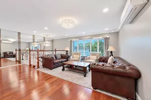 928 N Fletcher Ave, Valley Stream, NY 11580 - Photo 13