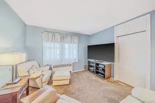 99 Deer Lake Dr, North Babylon, NY 11703 - Photo 9