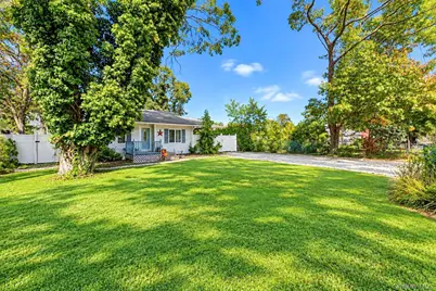 48 Hart Avenue, Flanders, NY 11901 - Photo 5
