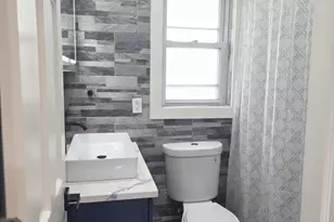 32-28 Utopia Pkwy, Flushing, NY 11358 - Photo 5