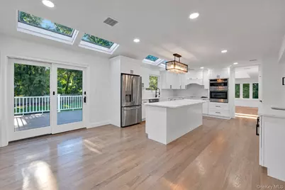 6 Cedarfield Terrace, Saint James, NY 11780 - Photo 5