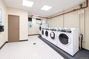 400 Cozine Ave, Brooklyn, NY 11207 - Photo 5