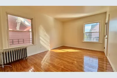 132 Overlook Street Unit #2, Mount Vernon, NY 10552 - Photo 1
