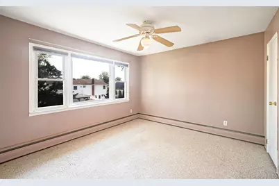 263 Waco Street, Lindenhurst, NY 11757 - Photo 25
