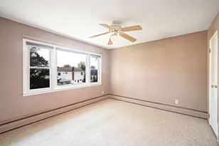 263 Waco St, Lindenhurst, NY 11757 - Photo 25