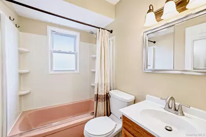 263 Waco Street, Lindenhurst, NY 11757 - Photo 31