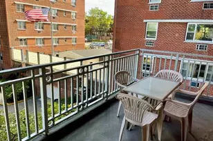 52-30 39 Dr, Woodside, NY 11377 - Photo 7