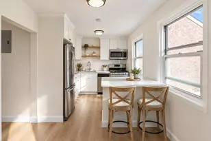 1051 Fenwood, Valley Stream, NY 11580 - Photo 5