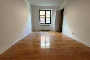 23 Schenck Ave, Great Neck, NY 11021 - Photo 13