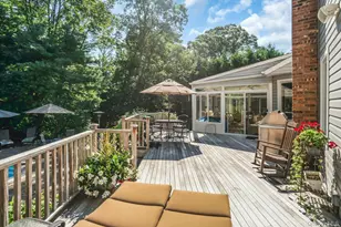 33 McCulloch Dr, Dix Hills, NY 11746 - Photo 43