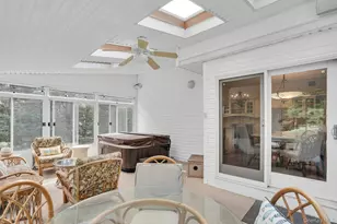 33 McCulloch Dr, Dix Hills, NY 11746 - Photo 25