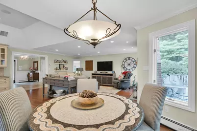 33 McCulloch Drive, Dix Hills, NY 11746 - Photo 13