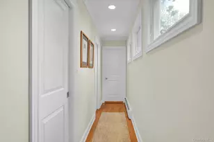 33 McCulloch Dr, Dix Hills, NY 11746 - Photo 29
