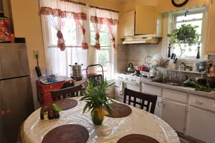859 Penfield St, Bronx, NY 10470 - Photo 9