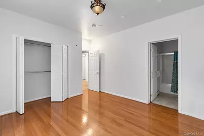 260 Deforest Road N, Dix Hills, NY 11746 - Photo 13