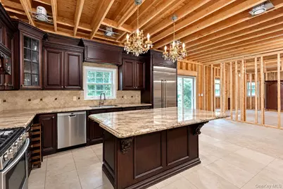 260 Deforest Road N, Dix Hills, NY 11746 - Photo 19
