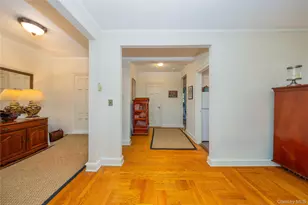 5 Midland Gardens, Bronxville, NY 10708 - Photo 11