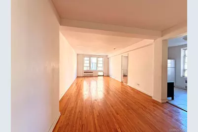 1332 Metropolitan Avenue #6K, Bronx, NY 10462 - Photo 9