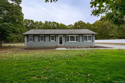 154 E Woodside Avenue, Patchogue, NY 11772 - Photo 1