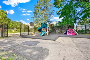209-25 18th Ave, Bayside, NY 11360 - Photo 25
