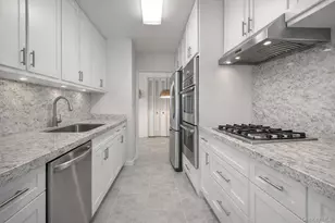 66-36 Yellowstone Blvd, Forest Hills, NY 11375 - Photo 9