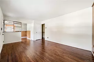 56 Prairie Dr, North Babylon, NY 11703 - Photo 7
