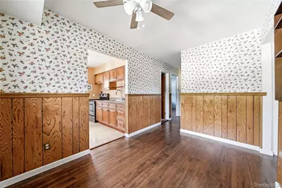 56 Prairie Drive, North Babylon, NY 11703 - Photo 11