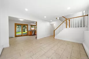 23 Dave Ln, South Setauket, NY 11720 - Photo 5