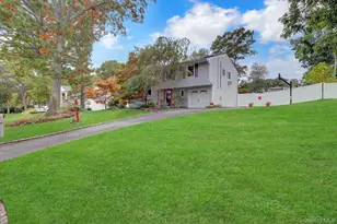 12 Croydon Ave, Ronkonkoma, NY 11779 - Photo 3