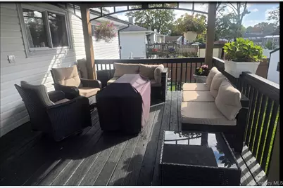 136 Front Avenue, Brentwood, NY 11717 - Photo 17