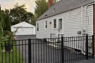 13 Gerald Ave, Hicksville, NY 11801 - Photo 25
