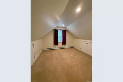 13 Gerald Avenue, Hicksville, NY 11801 - Photo 15