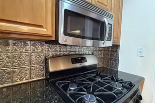 13 Gerald Ave, Hicksville, NY 11801 - Photo 5