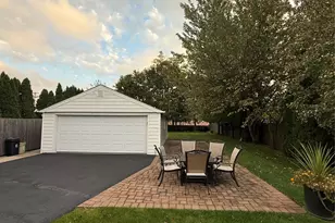 13 Gerald Ave, Hicksville, NY 11801 - Photo 27